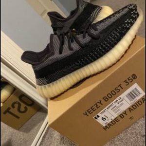 Yeezy Boost 350 V2- Carbon
